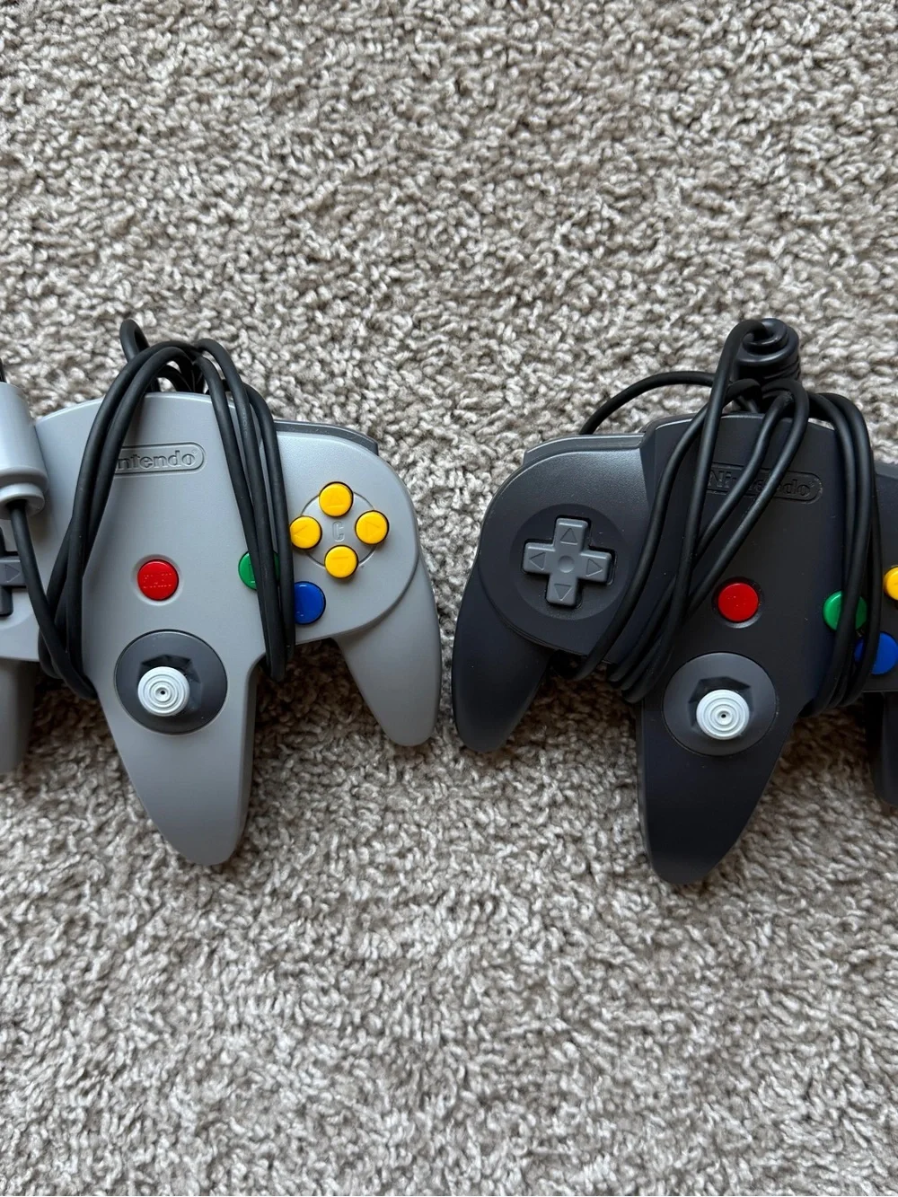 NINTENDO 64 N64 GRAY AND BLACK CONTROLLER USED